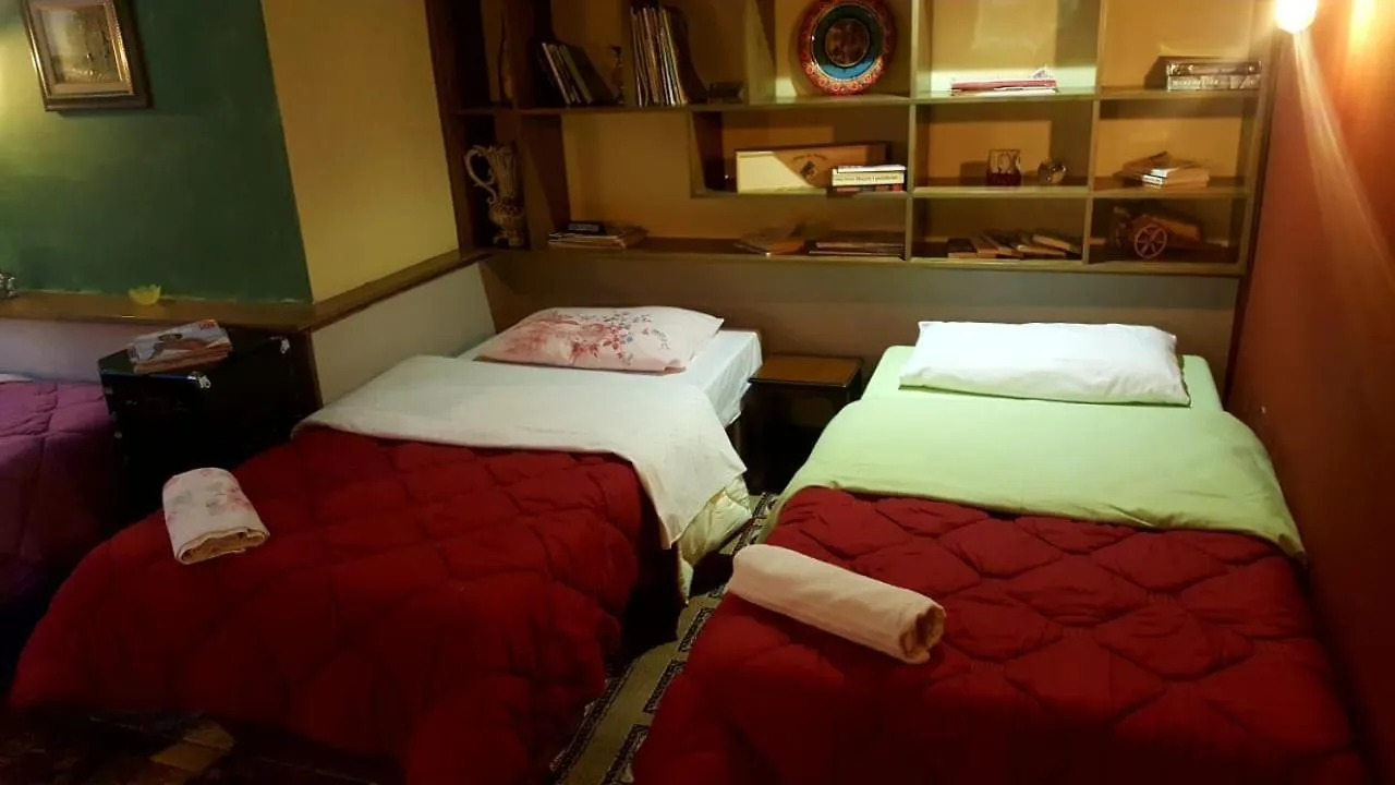 Andre Hostel Tirana