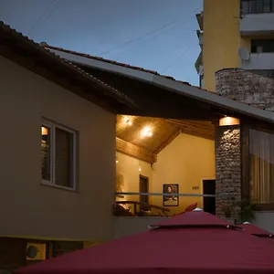 Auberge de jeunesse Mosaic, Tirana